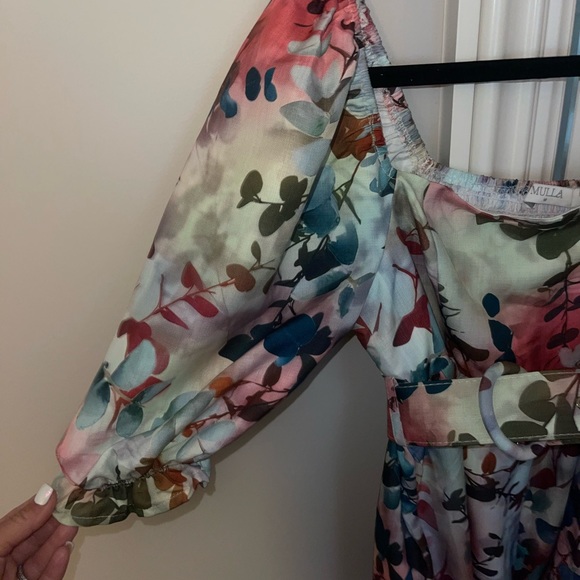 Beautiful Floral Jumpsuit - Picture 4 of 4